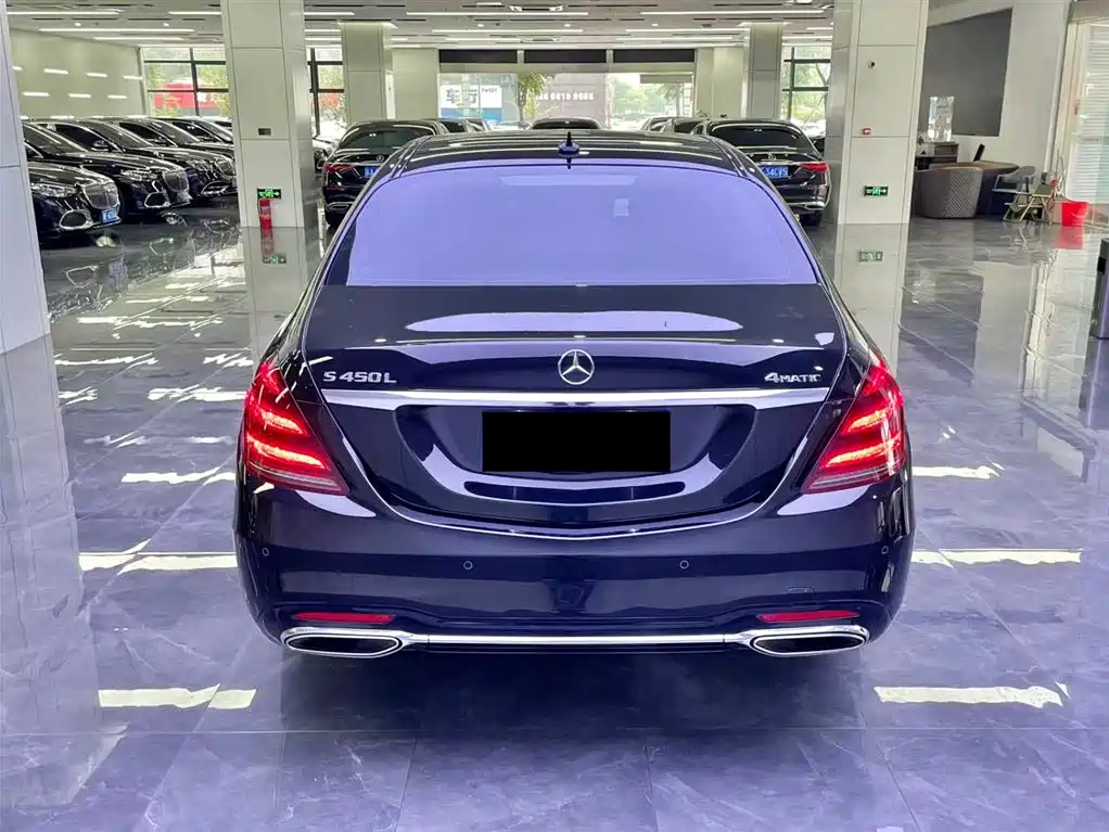 Mercedes-Benz S-Class 2020