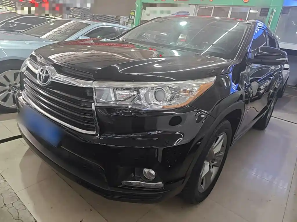 Toyota Highlander 2015 — фото 2