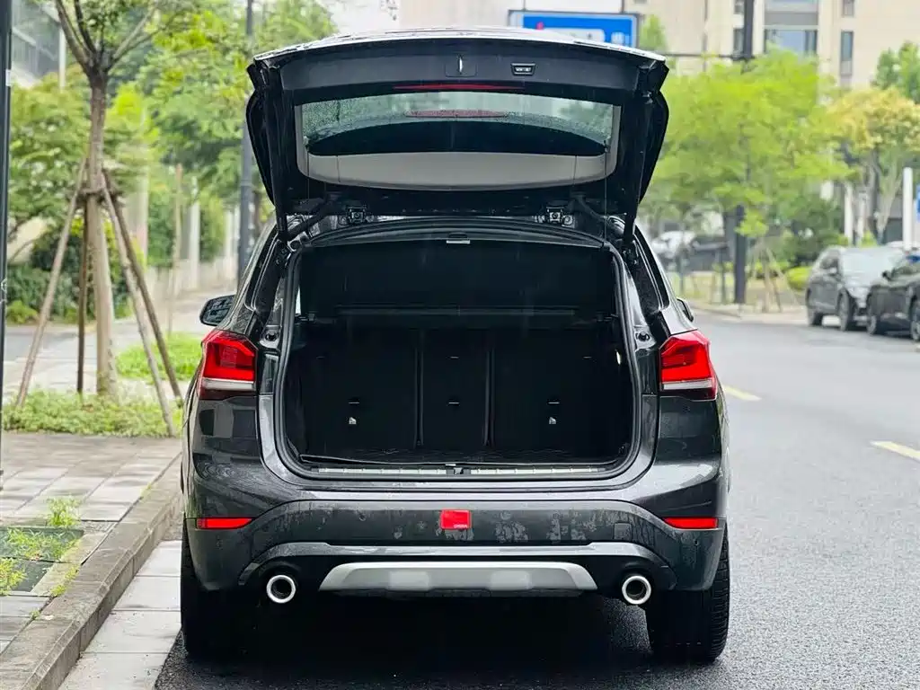 BMW X1 2022 — фото 6