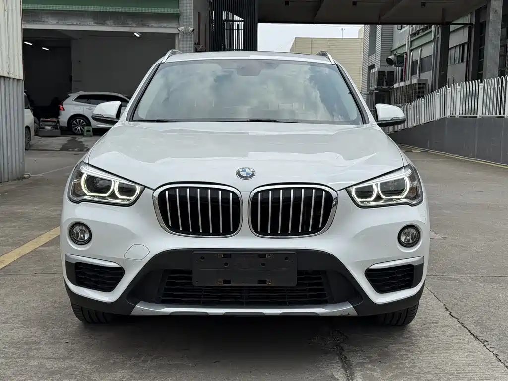 BMW X1 2019 — фото 3