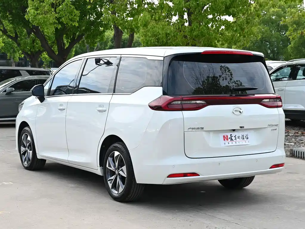 GAC Motor Trumpchi M6 2023 — фото 4