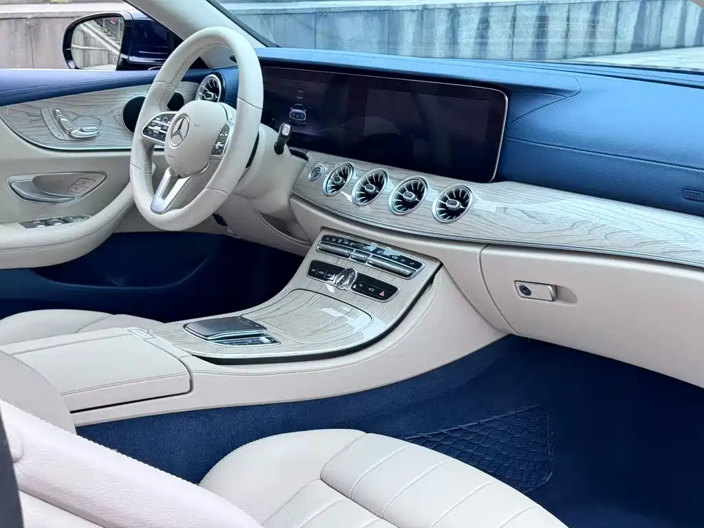 Mercedes-Benz E-Class 2020 — фото 9