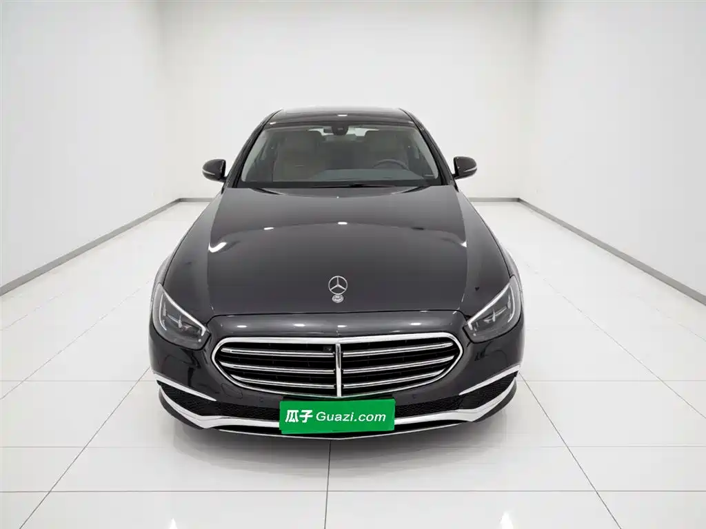 Mercedes-Benz E-Class 2023 — фото 3
