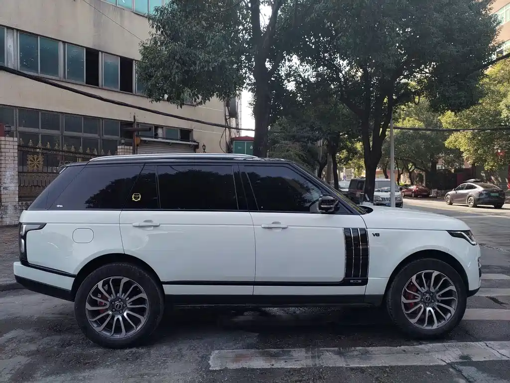 Land Rover Range Rover 2015 — фото 9
