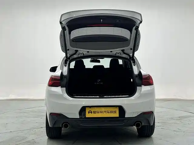BMW X2 2021 — фото 19