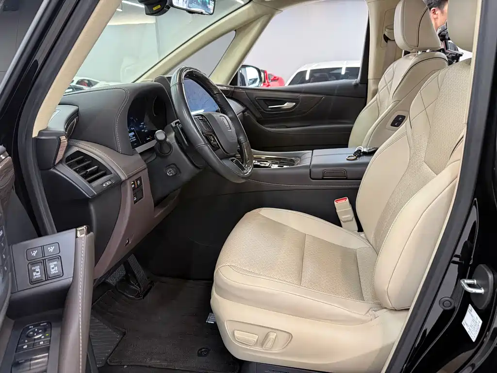 Toyota Vellfire 2023 — фото 2