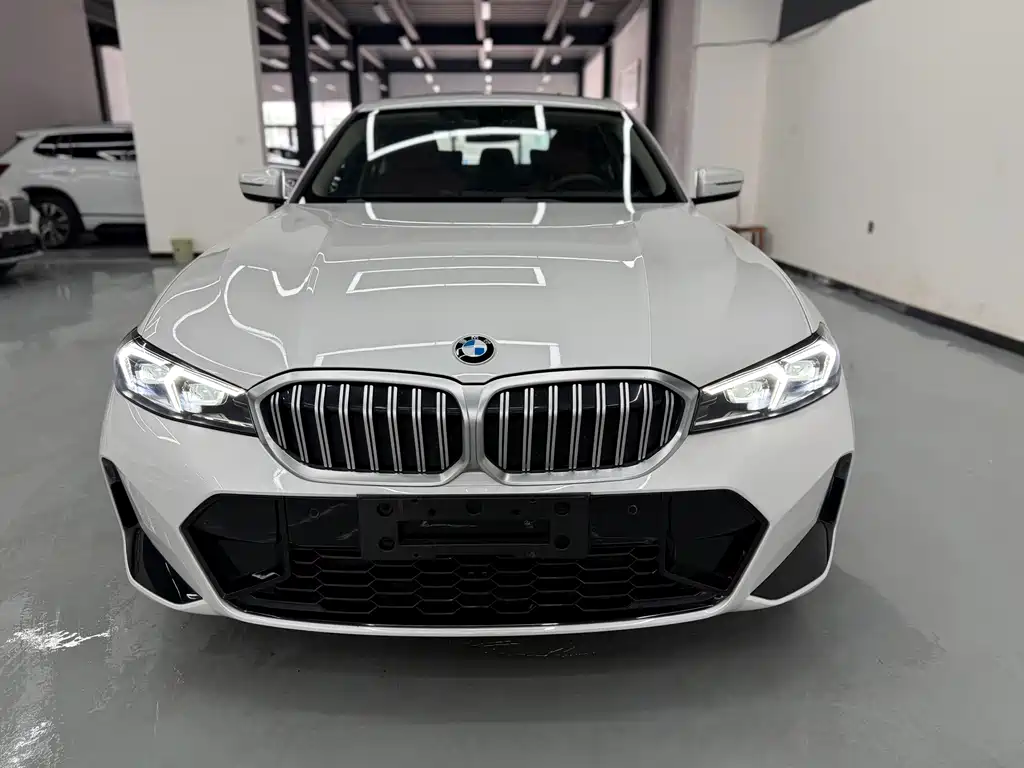 BMW 3 Series 2023