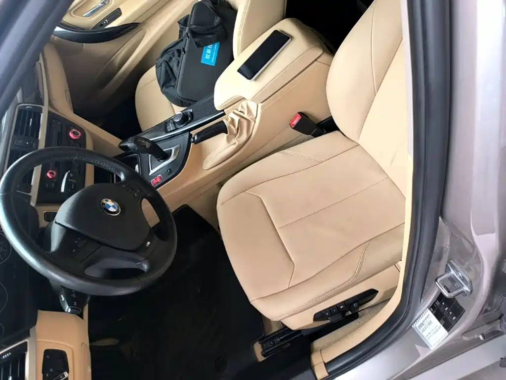 BMW 3 Series 2015 — фото 15