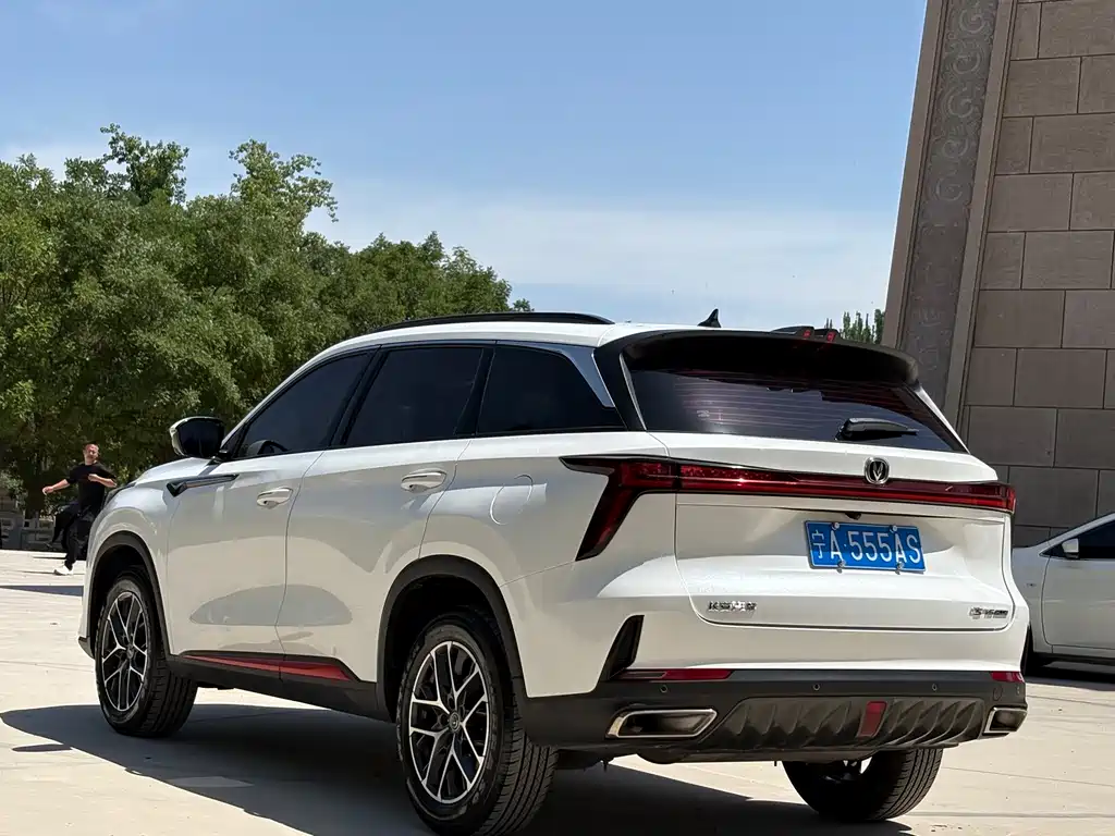 Changan CS75 PLUS 2022 — фото 7