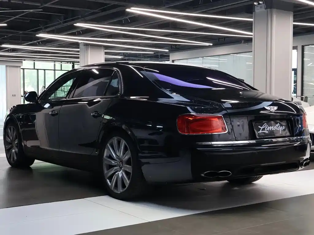 Bentley Flying Spur 2017 — фото 4