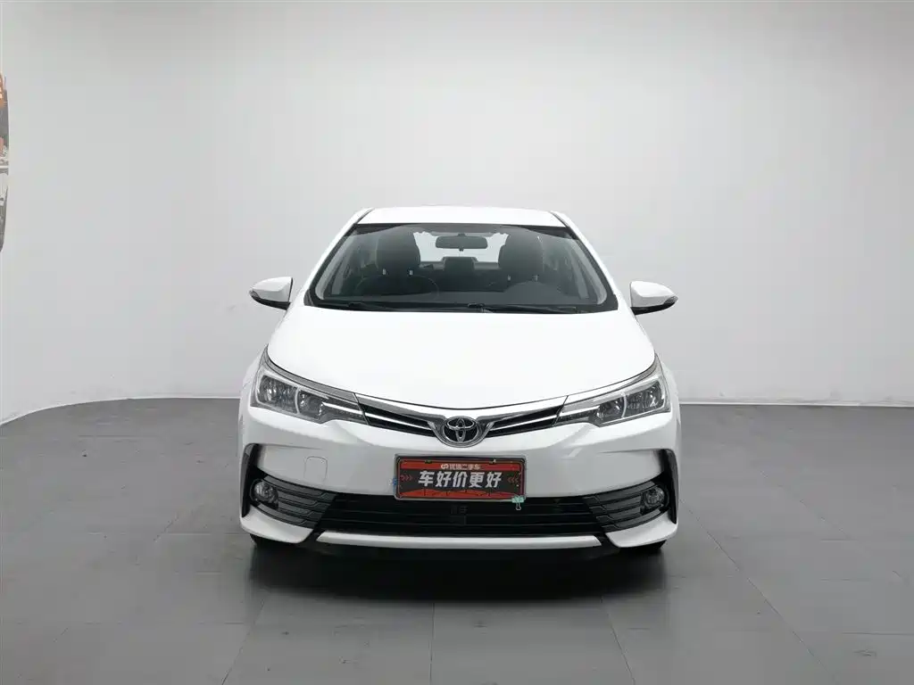 Toyota Corolla 2019 — фото 3