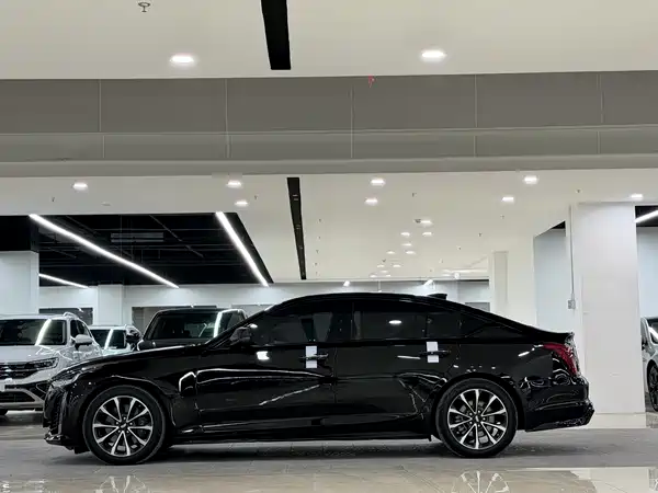 Cadillac CT5 2023