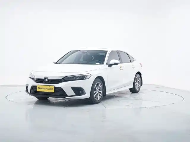 Honda Civic 2025 — фото 1