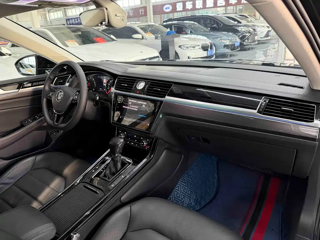 Volkswagen Phideon 2020 — фото 19