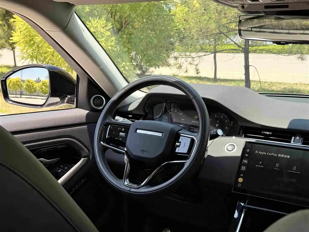Land Rover Evoque 2024 — фото 22