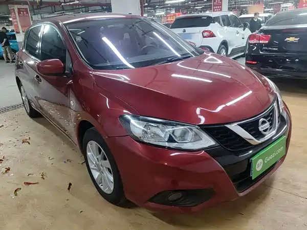 Nissan Tiida 2016