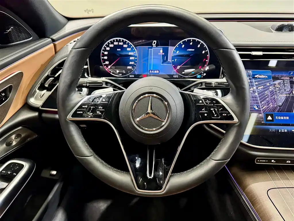Mercedes-Benz E-Class 2024 — фото 15