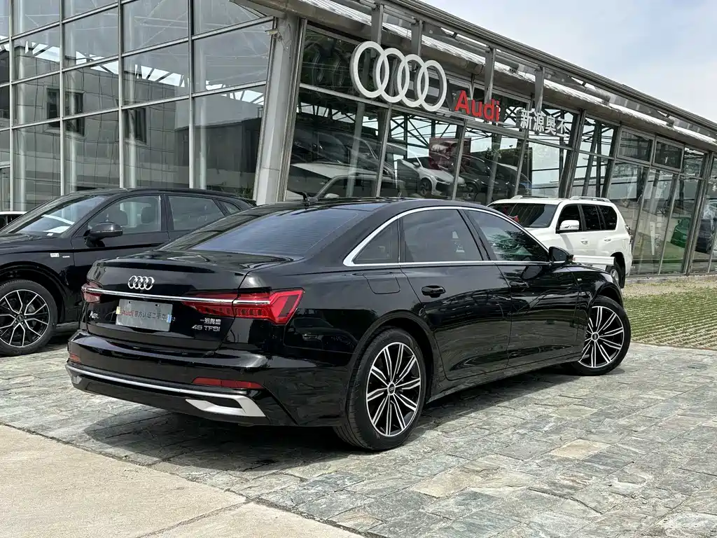 Audi A6L 2024 — фото 8