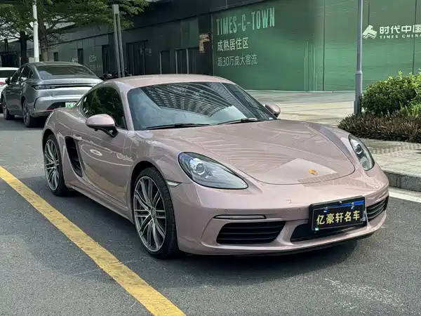 Porsche 718 2022
