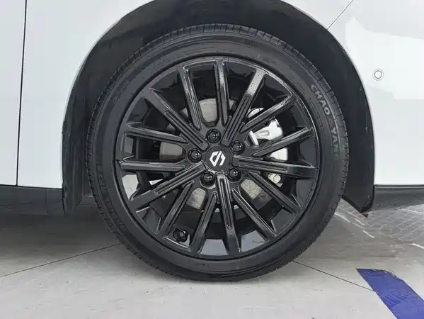 Leapmotor B01 2026