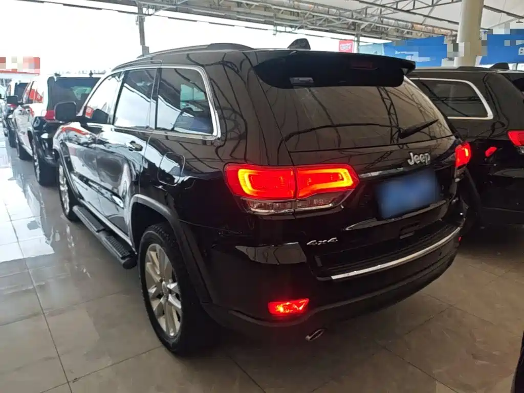 Jeep Grand Cherokee 2018