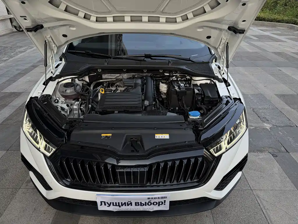 Skoda Octavia 2023 — фото 17
