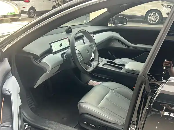 NIO ET5T 2024