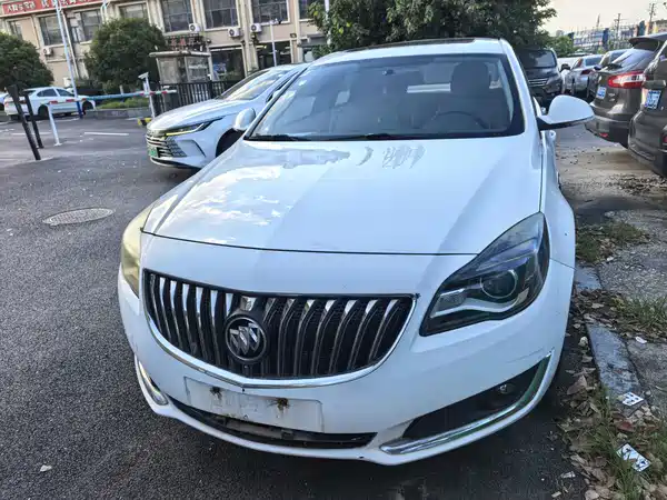 Buick Regal 2013