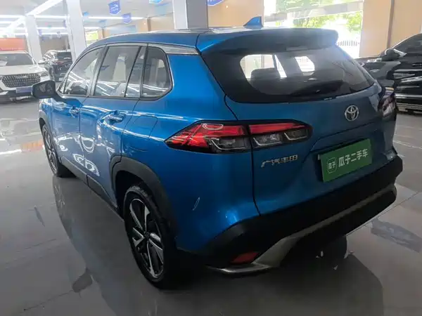 Toyota Frontlander 2022