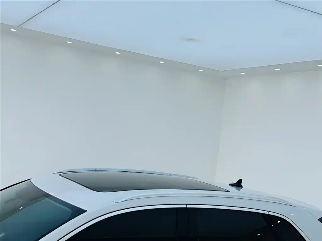 Audi Q3 2022 — фото 23