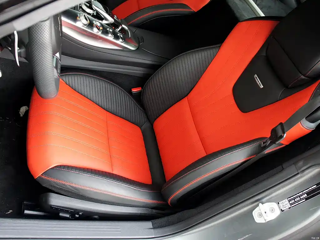 Mercedes-Benz AMG GT 2019 — фото 6