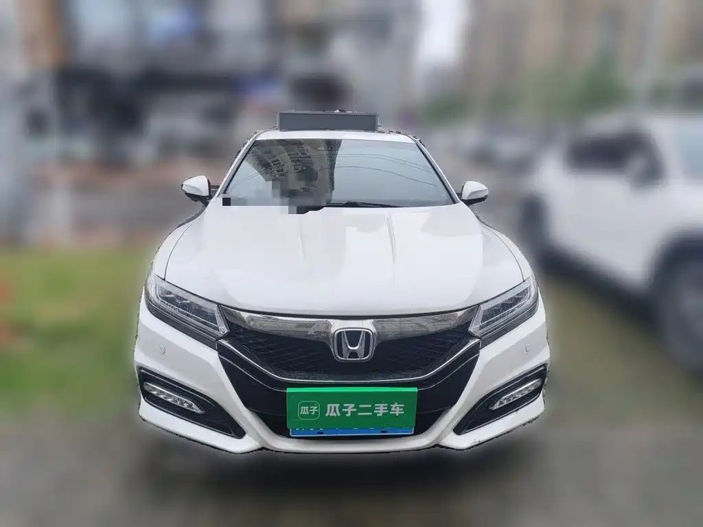 Honda Spirior 2016 — фото 24