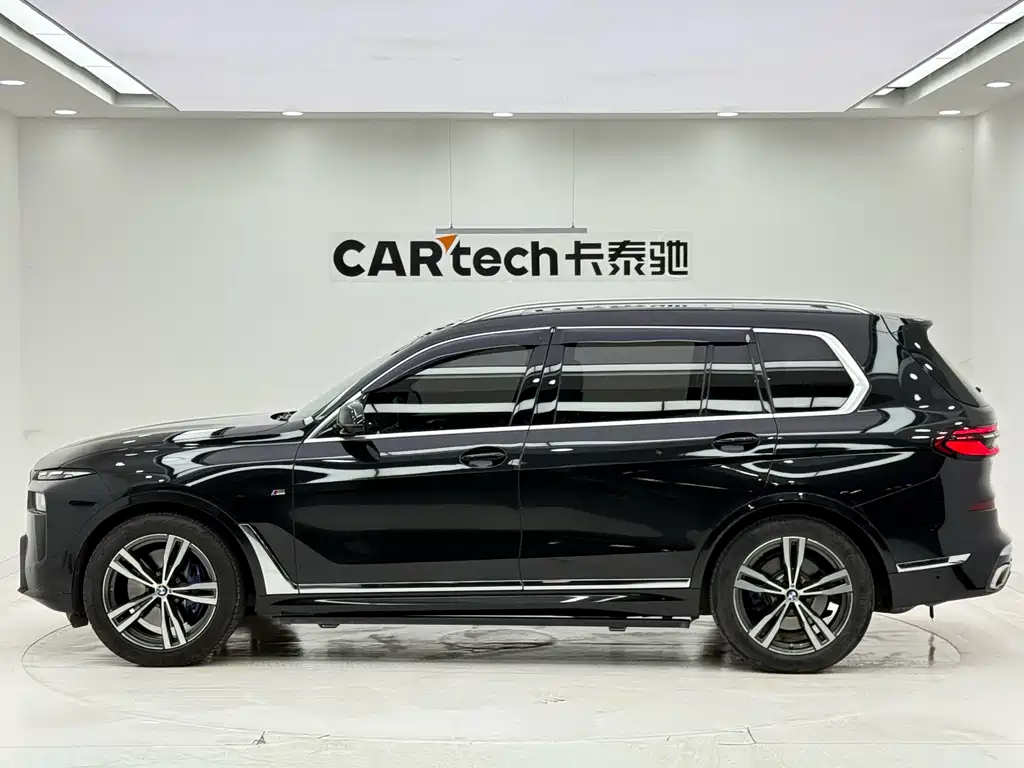 BMW X7 2023 — фото 4