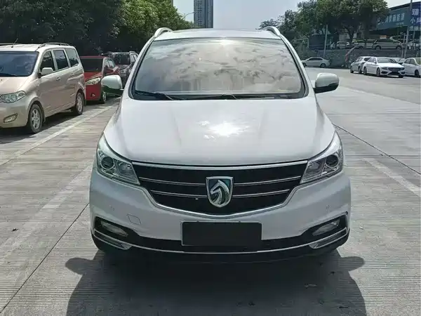 Baojun 730 2018