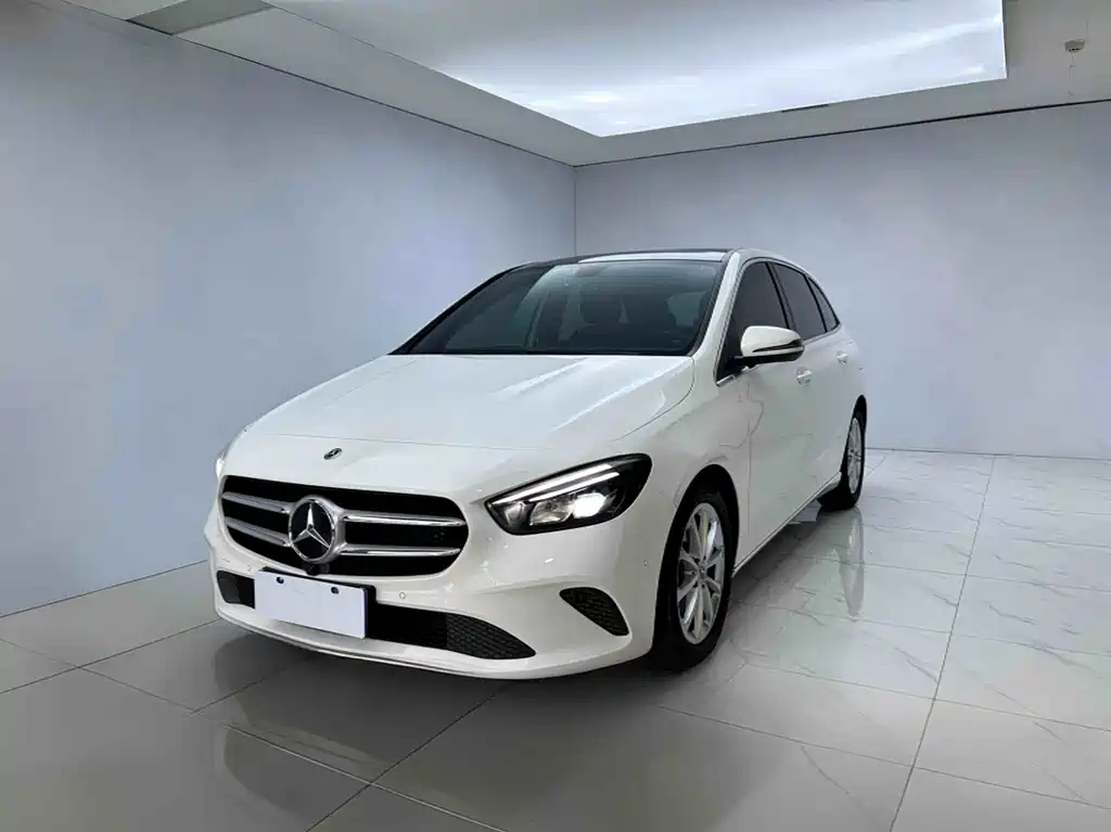 Mercedes-Benz B-Class 2021 — фото 1