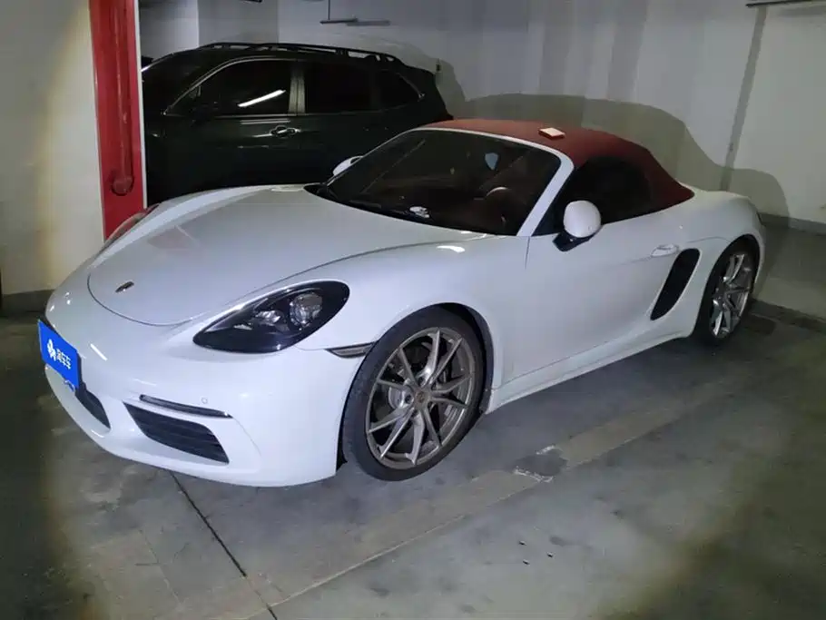 Porsche 718 2023 — фото 1