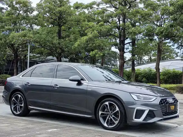 Audi A4L 2024