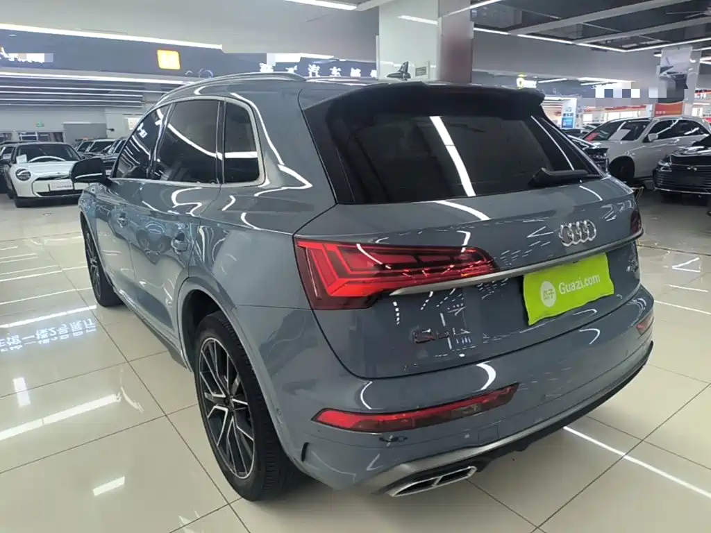 Audi Q5L 2023