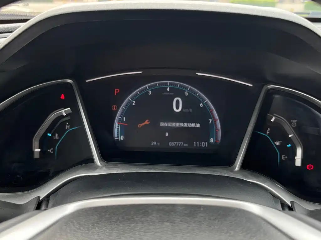 Honda Civic 2019 — фото 15