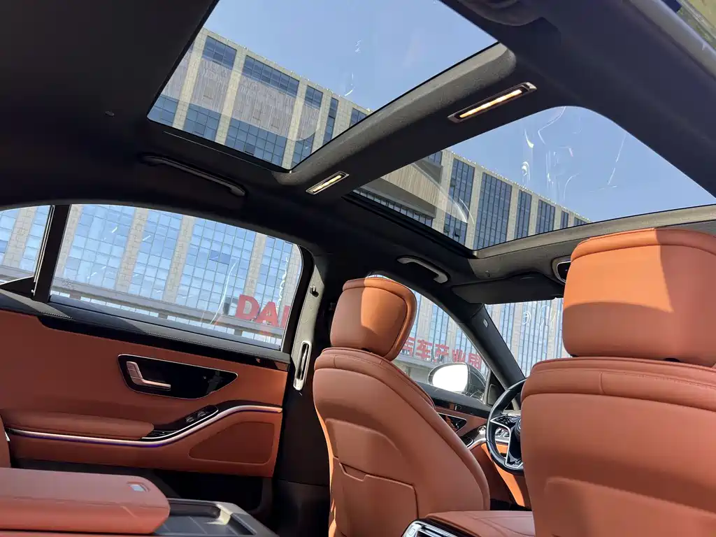 Mercedes-Benz S-Class 2023
