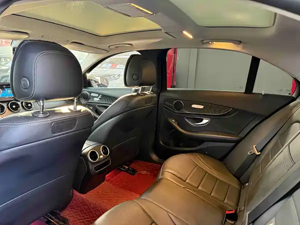 Mercedes-Benz C-Class 2019