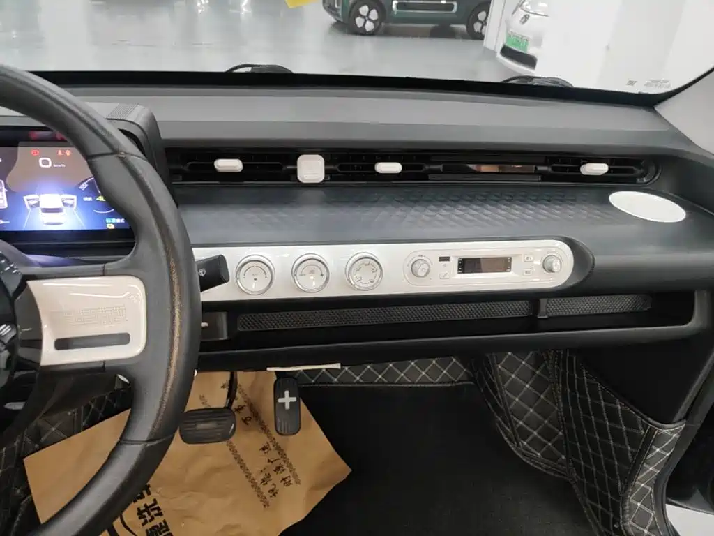 Wuling MINIEV 2022 — фото 13