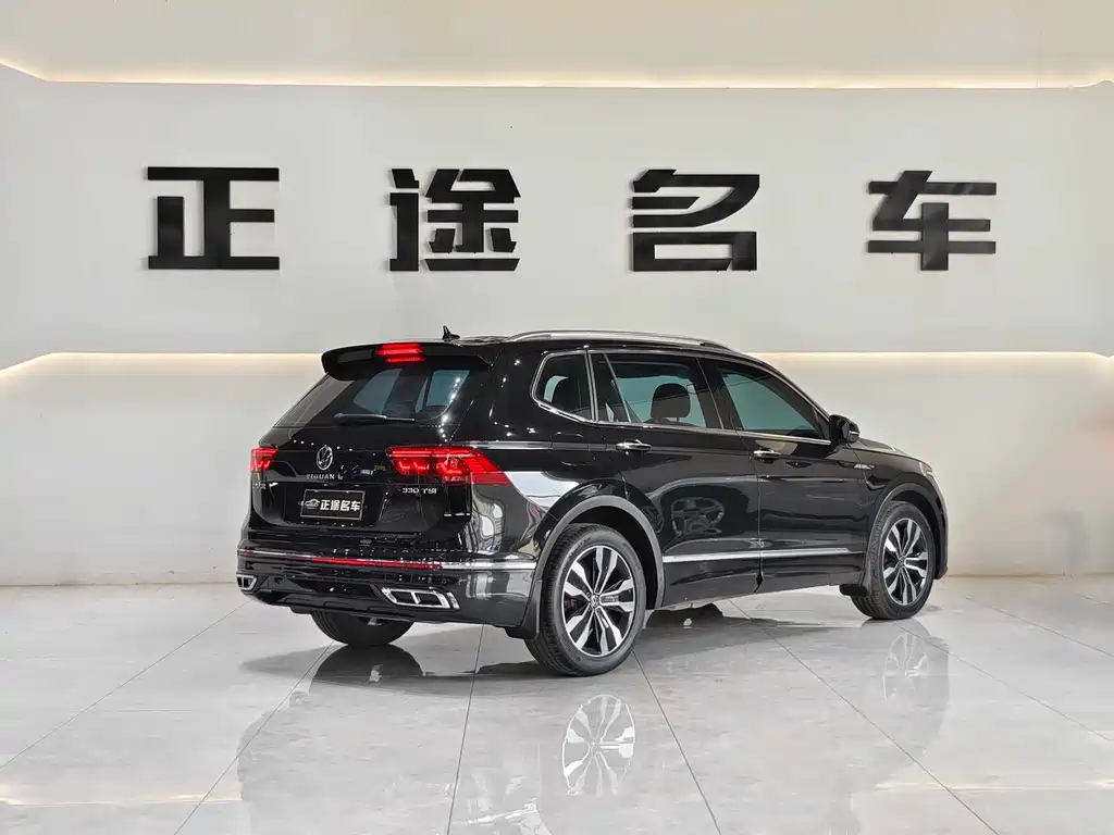 Volkswagen Tiguan L 2022 — фото 4