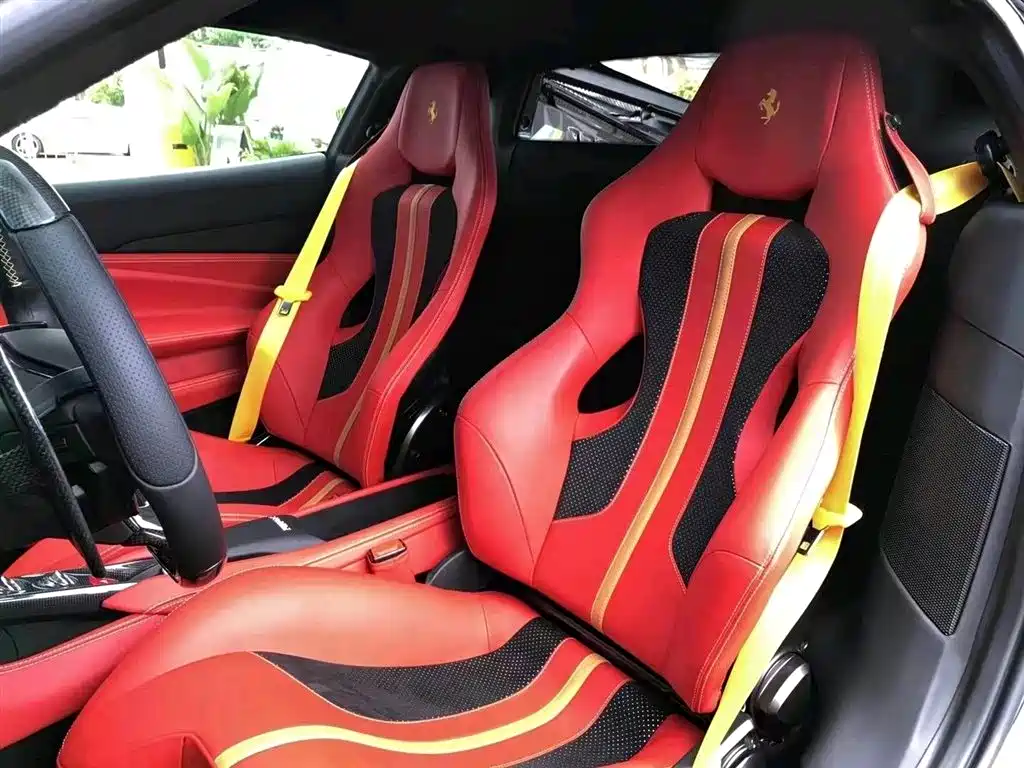 Ferrari F8 2020 — фото 7