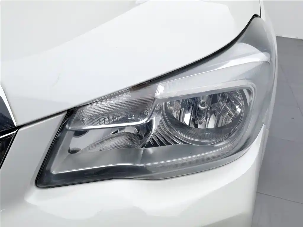 Subaru Forester 2016