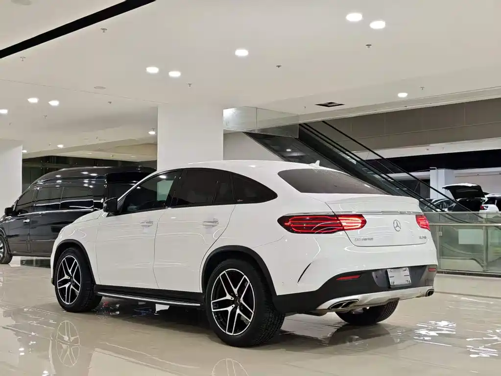 Mercedes-Benz GLE AMG 2020 — фото 3
