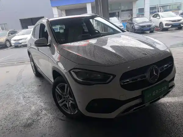 Mercedes-Benz GLA 2022