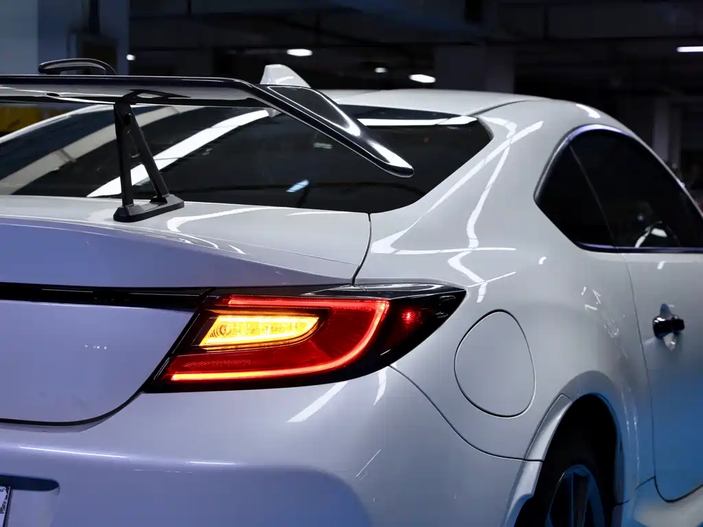 Subaru BRZ 2022 — фото 5