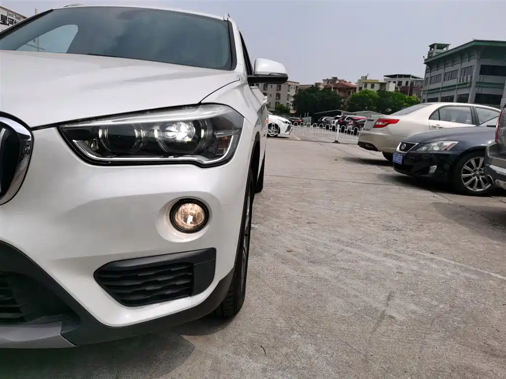 BMW X1 2018 — фото 18