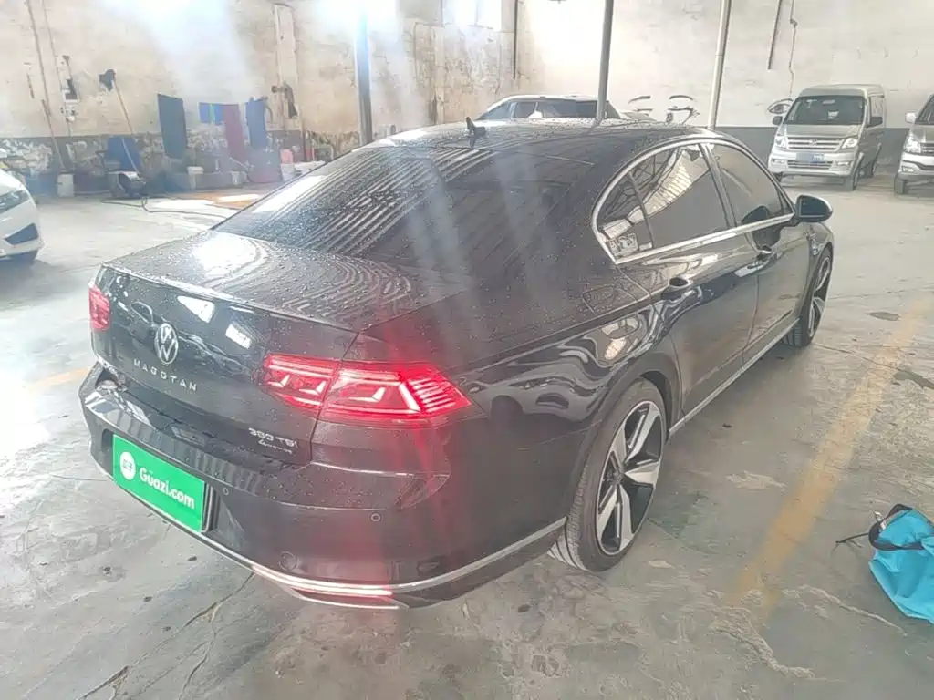 Volkswagen Magotan 2021